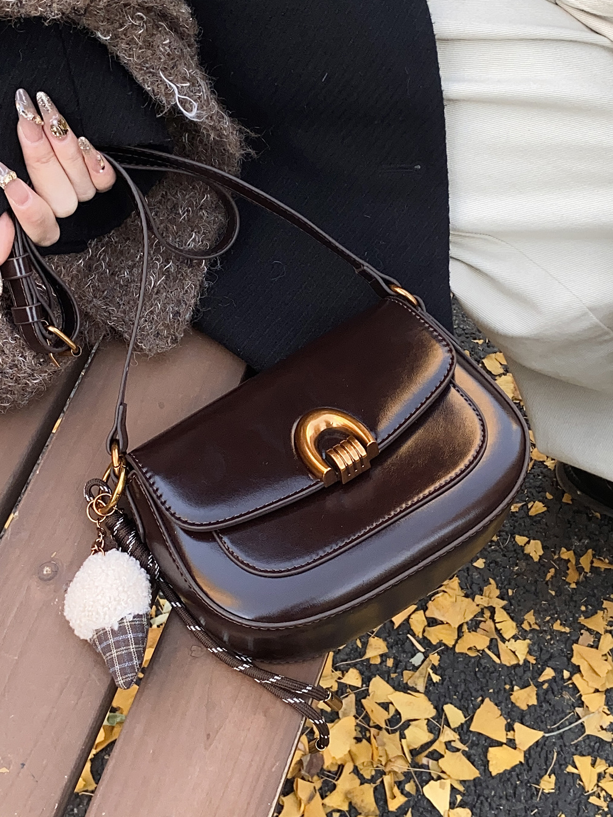 1688_image_share_51d9009d691df1cb51b5441702f3b349 کیف وارداتی 275 - Image 1